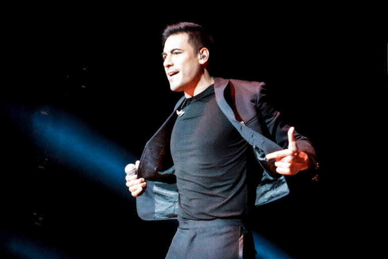 CARLOS RIVERA 18