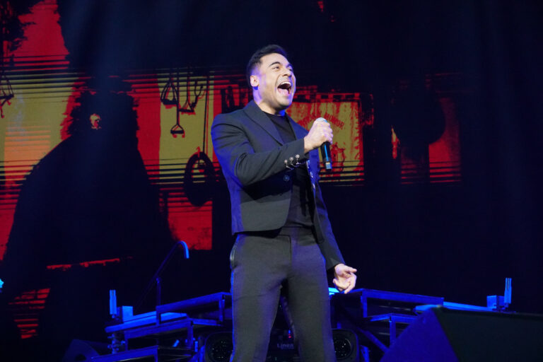 CARLOS RIVERA 4