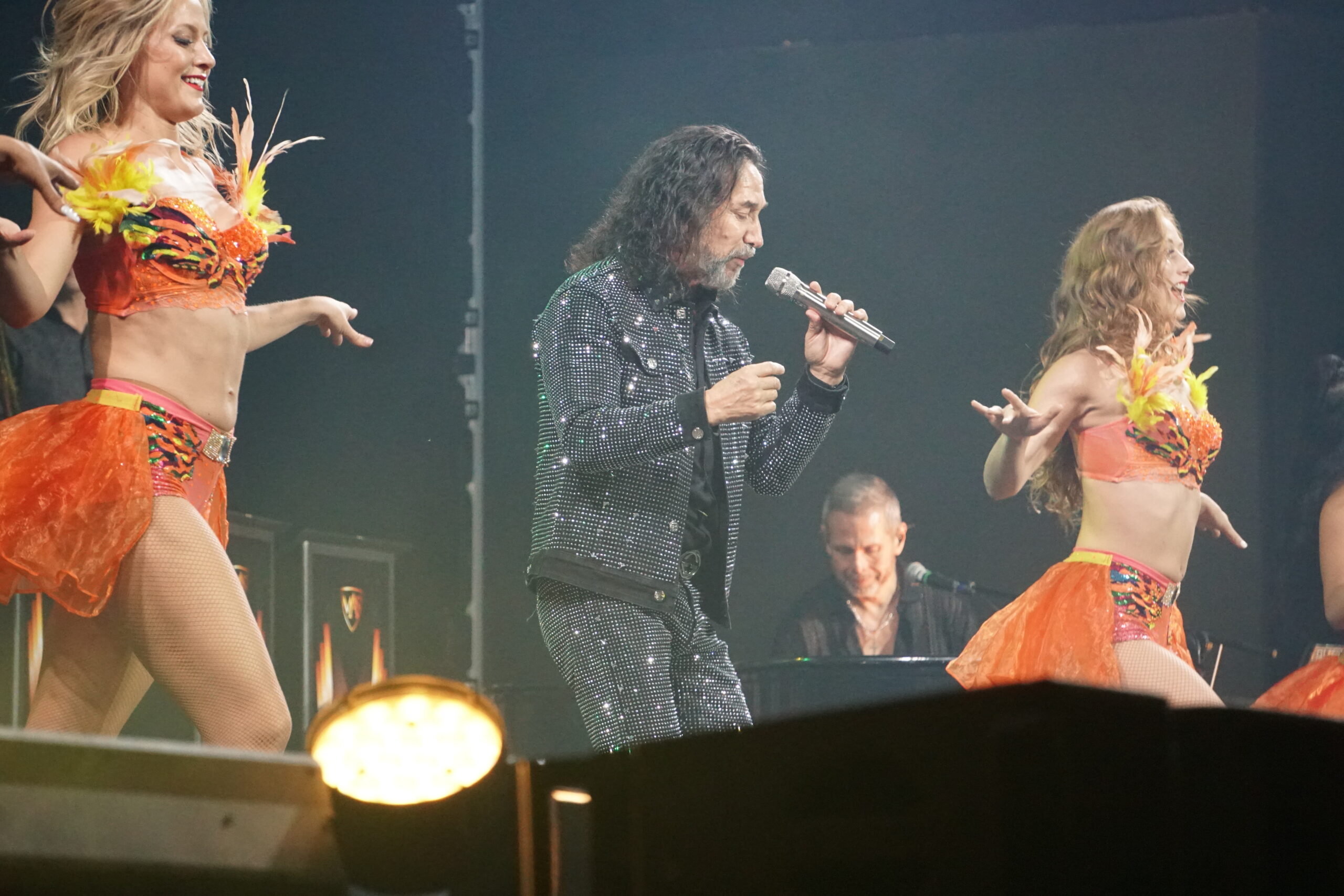 MARCO ANTONIO SOLIS 24