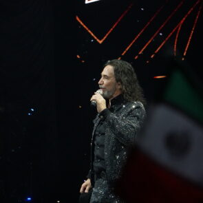 MARCO ANTONIO SOLIS 28