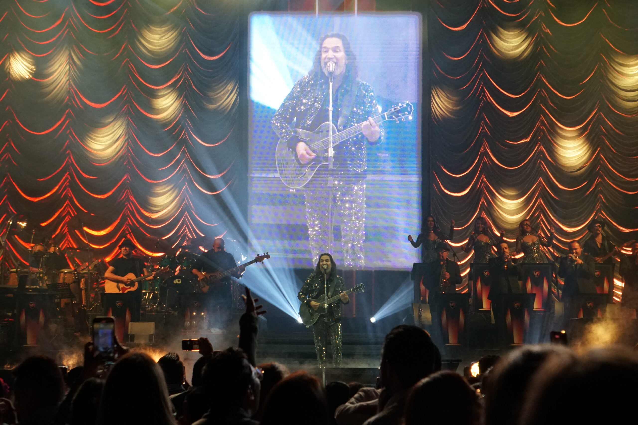 MARCO ANTONIO SOLIS 34