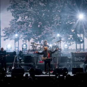 THE CURE 3
