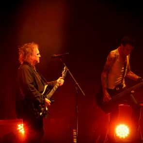 THE CURE 5