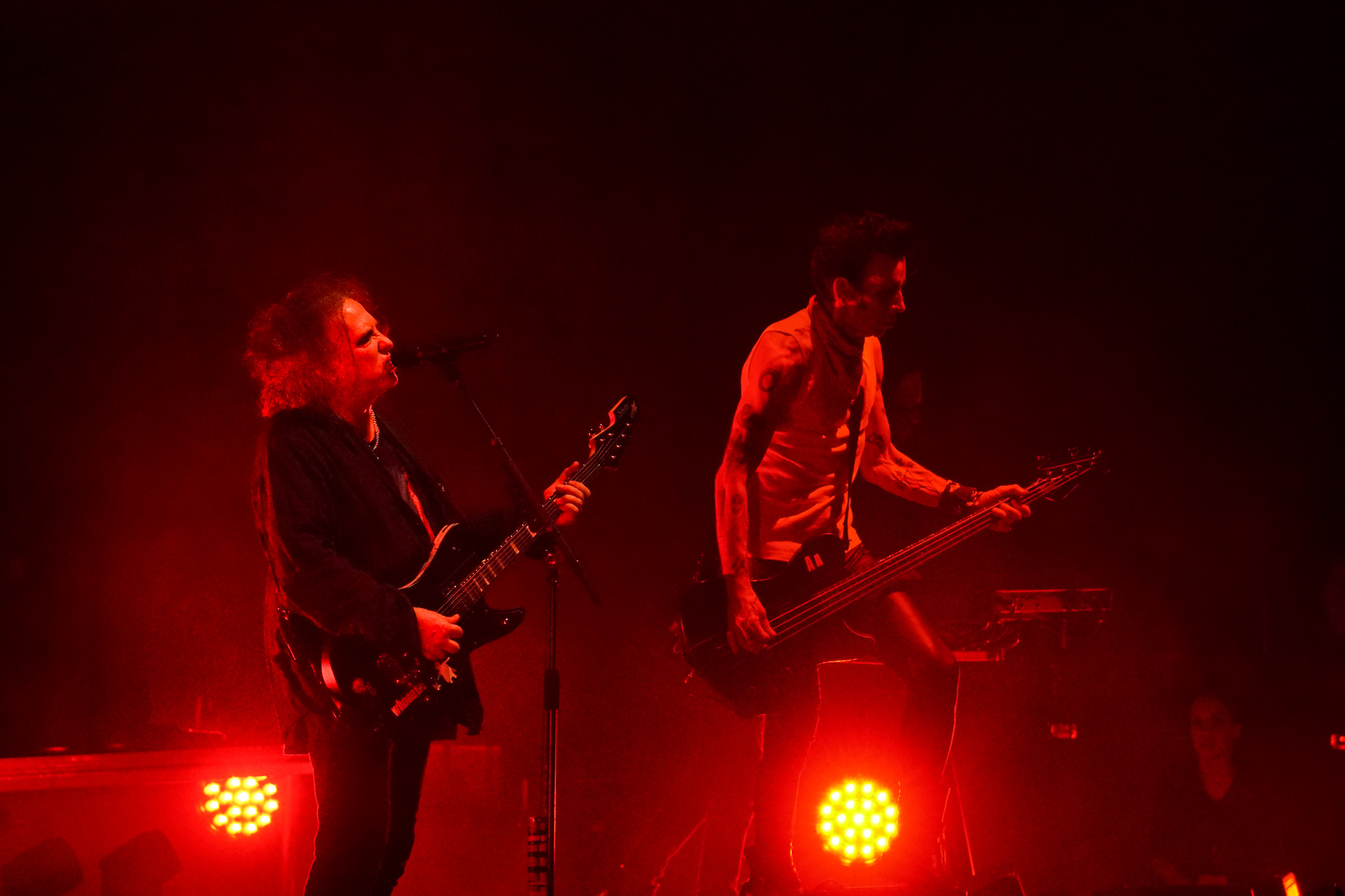 THE CURE 7