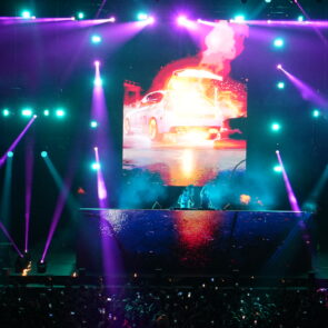 CHAINSMOKERS 4