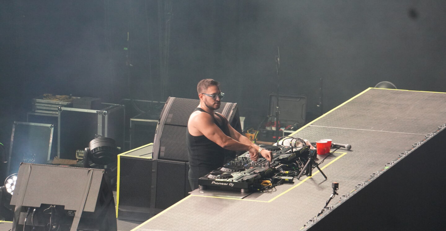 JONAS BLUE