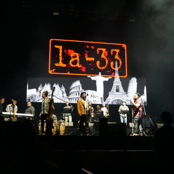 LA 33