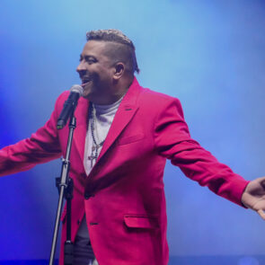 SIN MERENGUE NO HAY FIESTA, DANNY MARÍN Y SUS AMIGOS 29