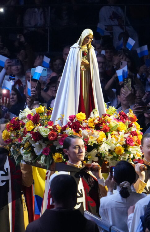 HOMENAJE A LA MADRE DE DE MADRES 7