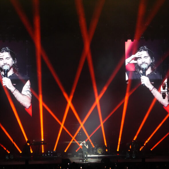 JUANES 28
