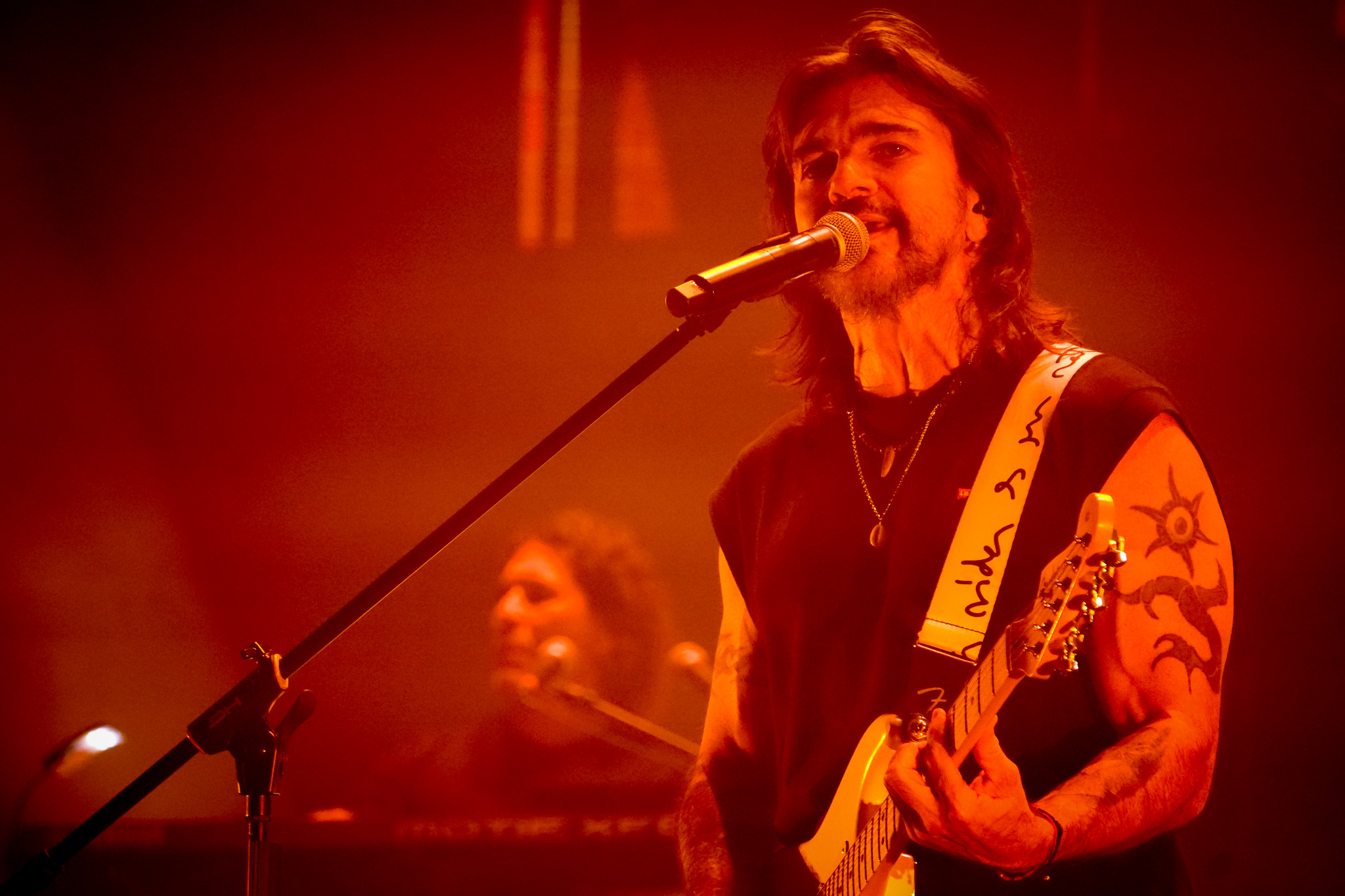 JUANES 32