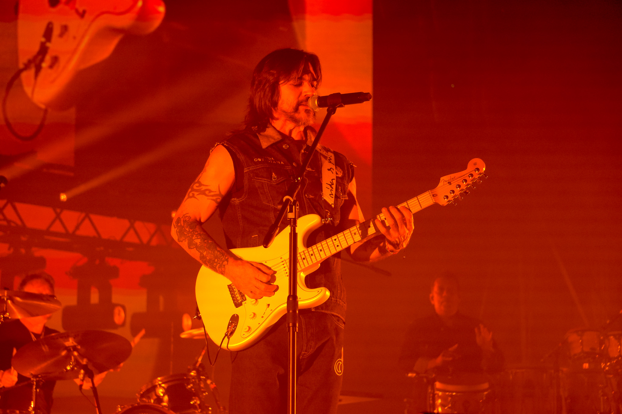 JUANES 46