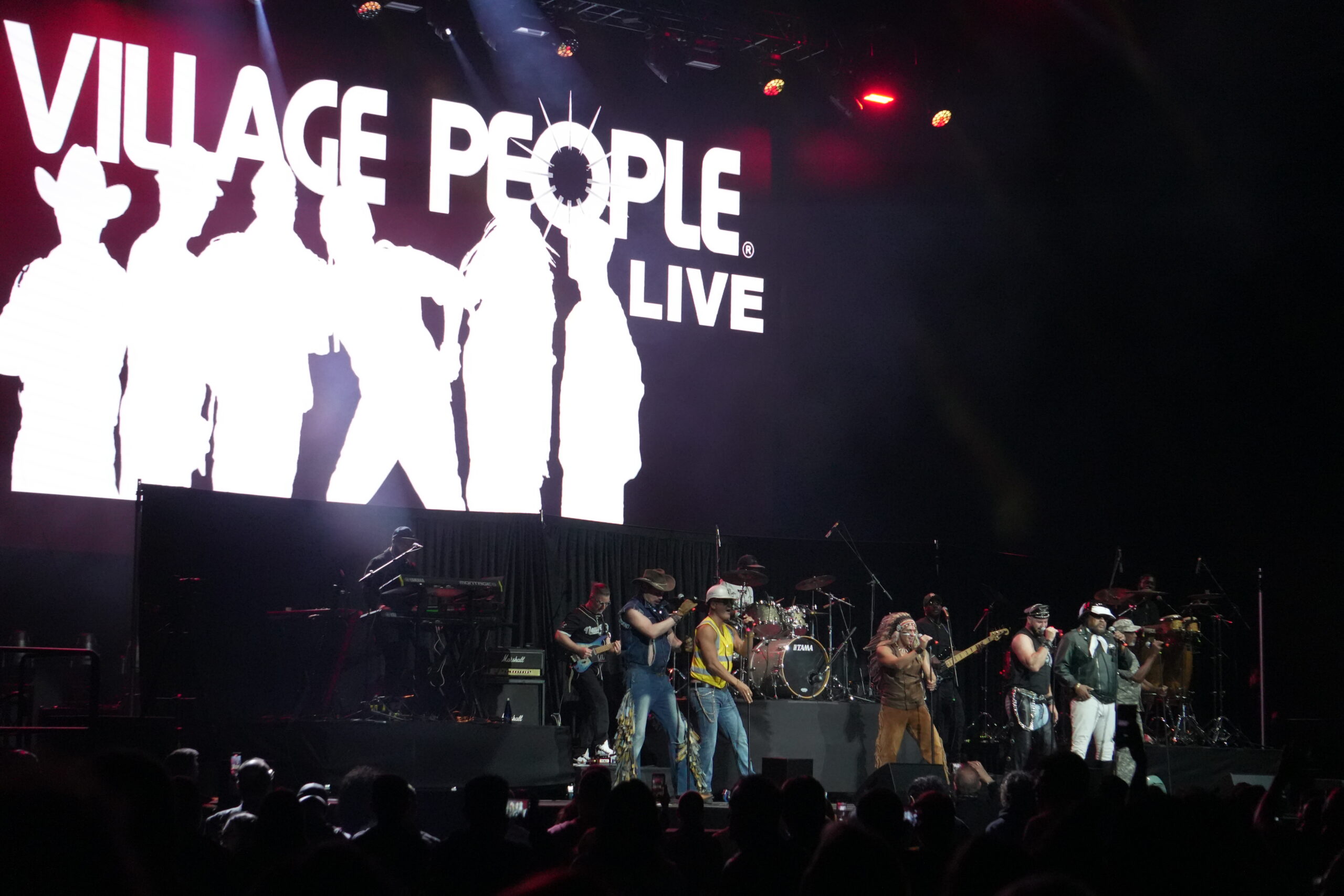 KOOL & THE GANG 11