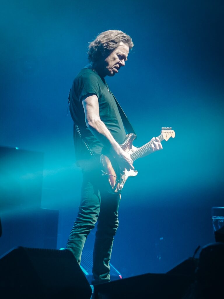 STING 6
