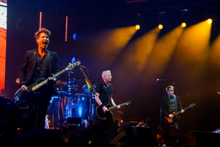 THE OFFSPRING 19