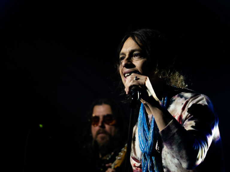 FOREIGNER 12