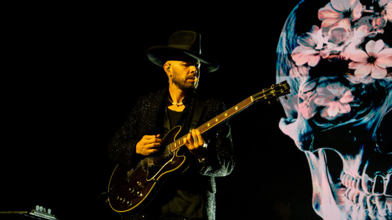 jesse-joy (21)