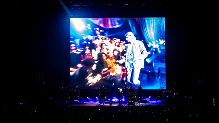 MASSIVE ATTACK 16