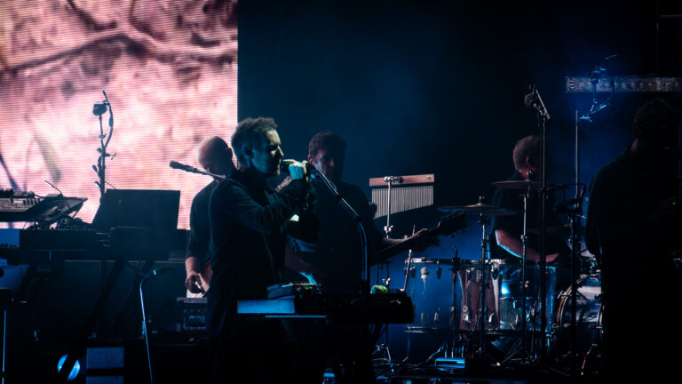 MASSIVE ATTACK 5
