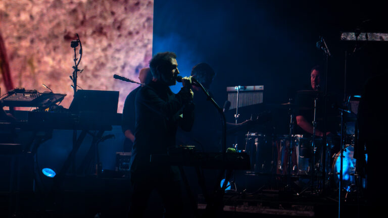 MASSIVE ATTACK 6