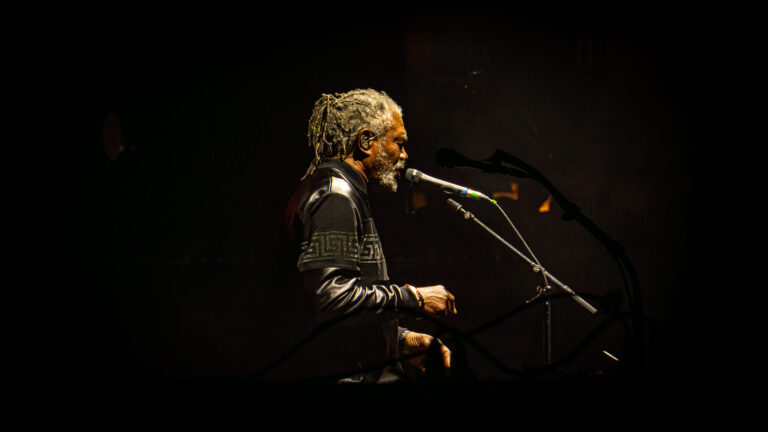 MASSIVE ATTACK 7