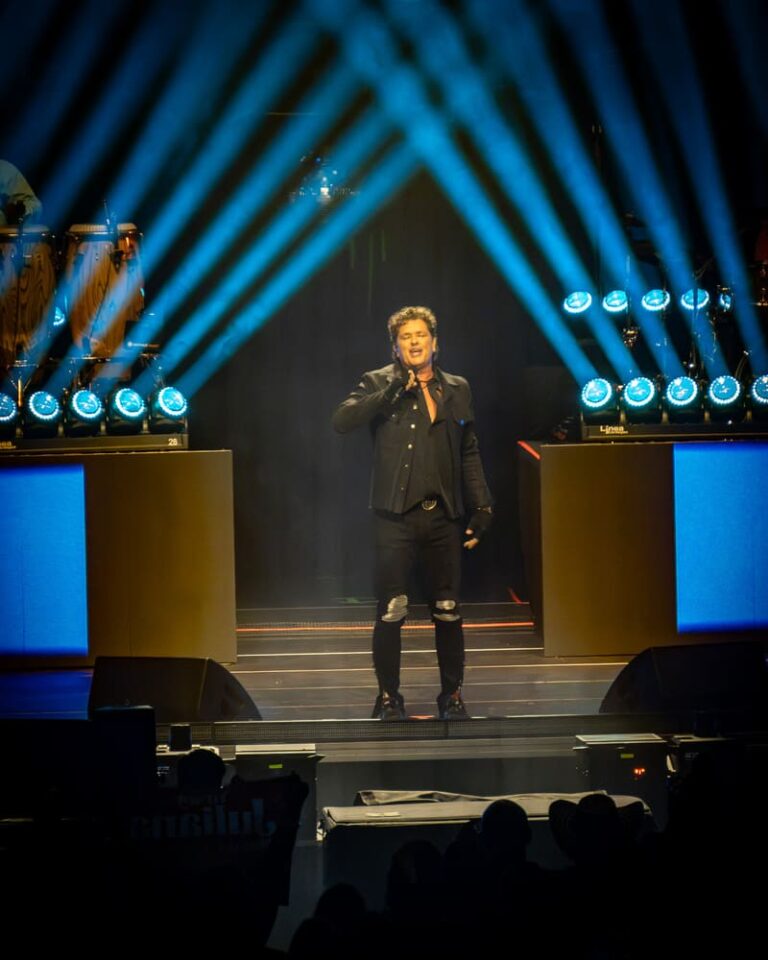 Carlos Vives 33